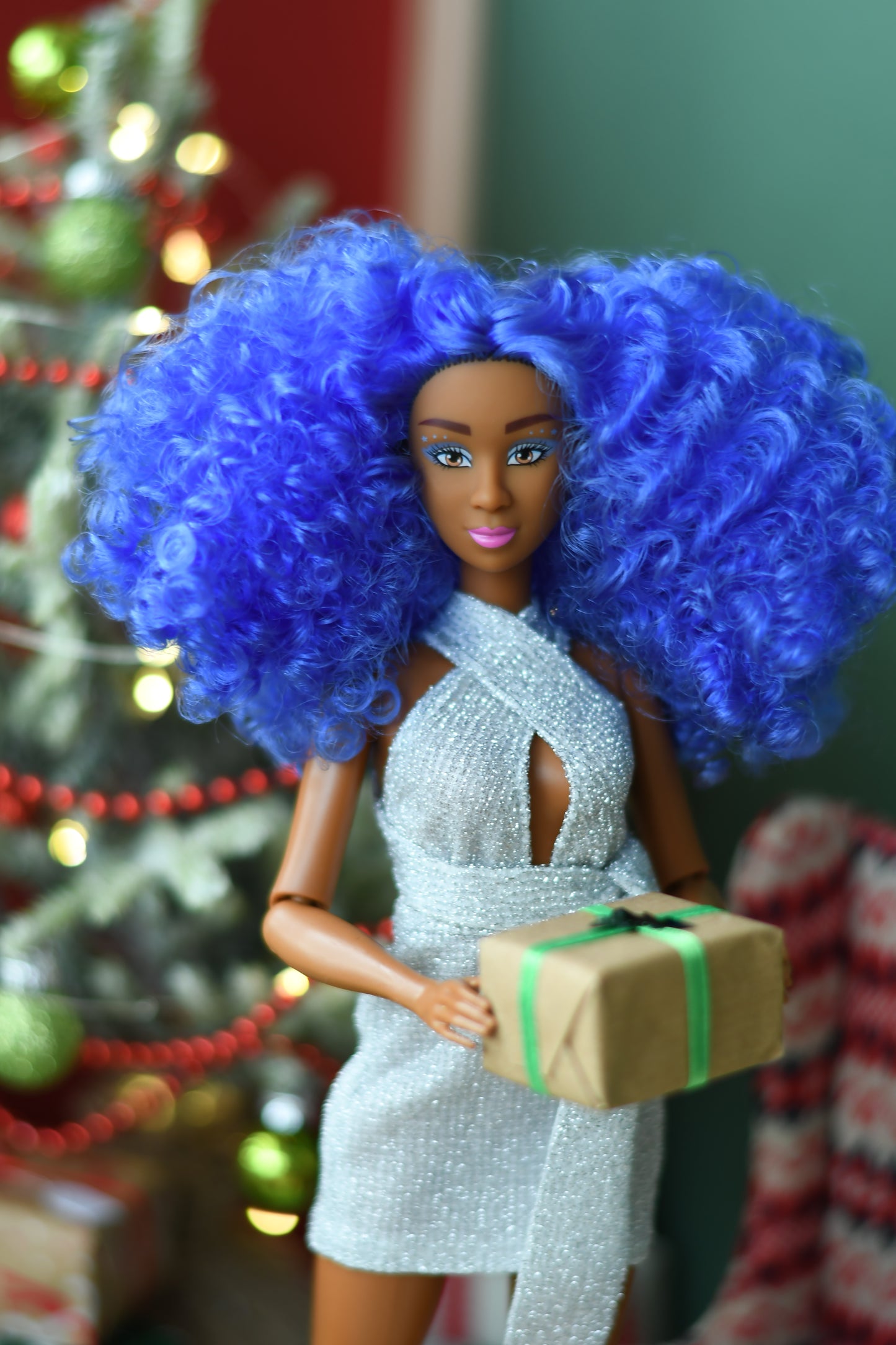 Fresh Dolls with New Fresh Finity Wear Shanell 11.5"
