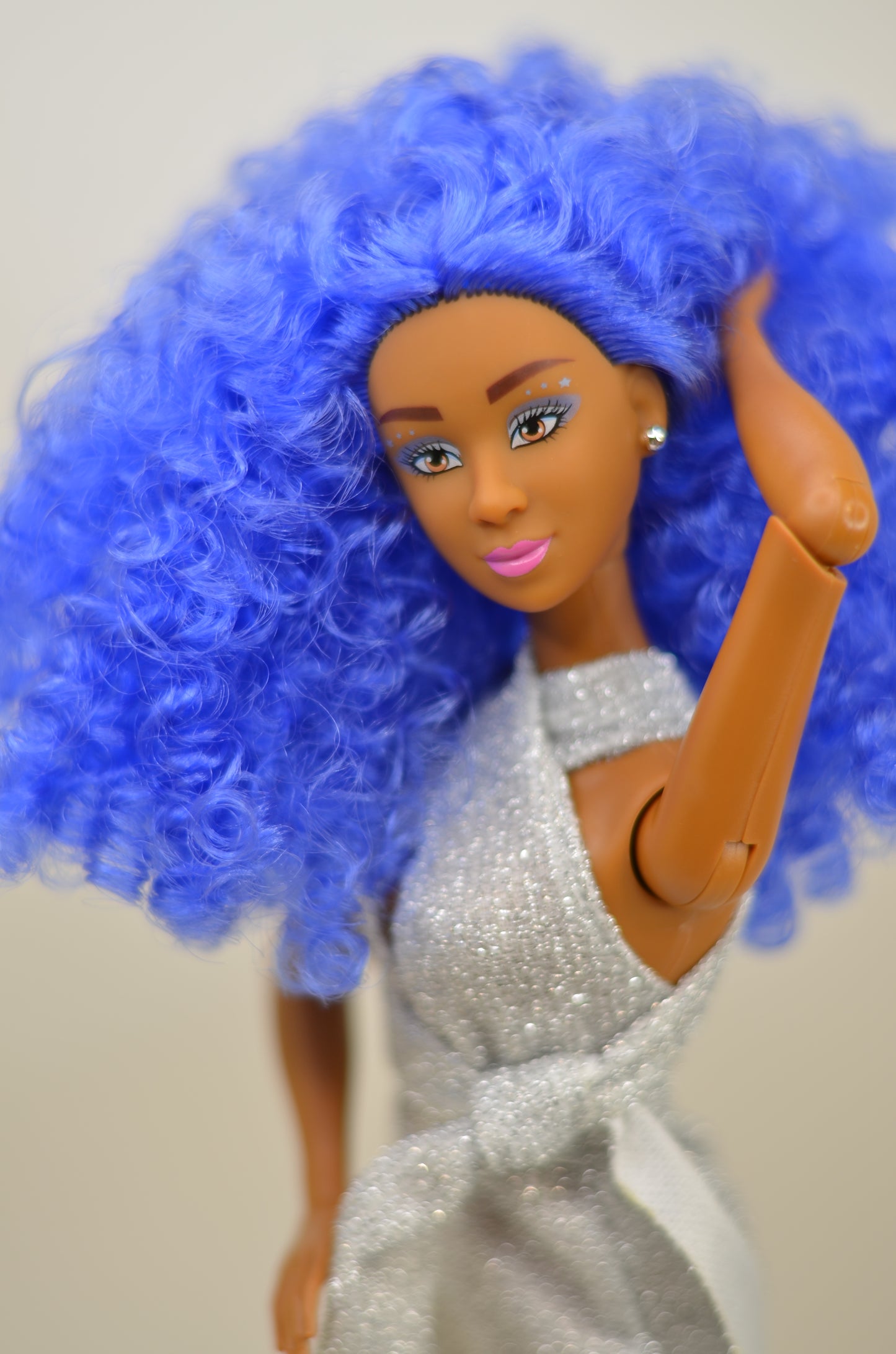 Fresh Dolls with New Fresh Finity Wear Shanell 11.5"
