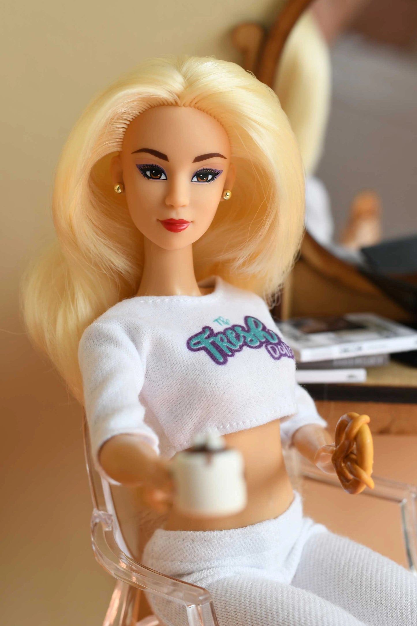 Fresh Dolls Carissa 11.5-Inch Fashion Doll – Fresh Finity Wear, Poseable, Washable Hair