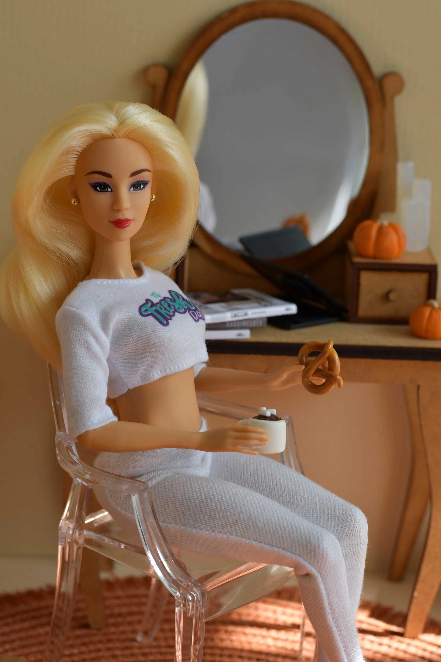 Fresh Dolls Carissa 11.5-Inch Fashion Doll – Fresh Finity Wear, Poseable, Washable Hair