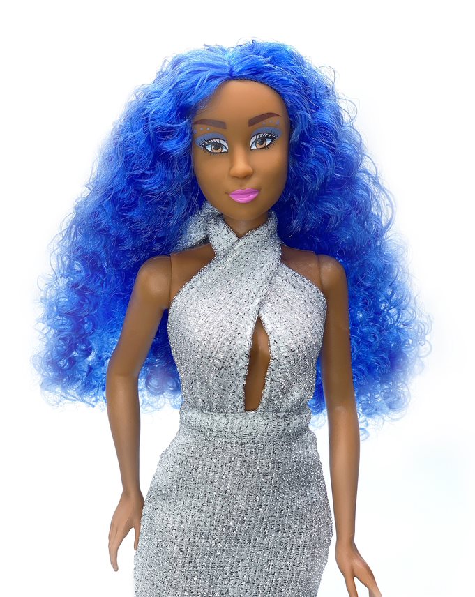 Fresh Dolls with New Fresh Finity Wear Shanell 11.5"