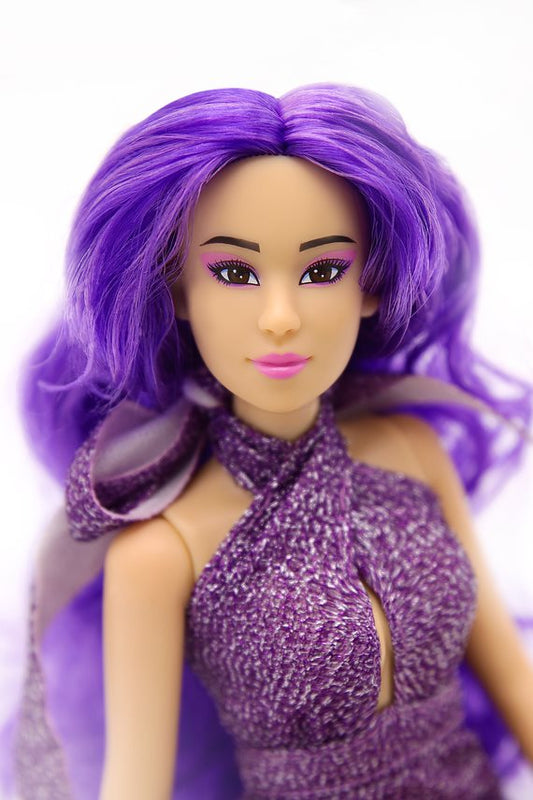 Fresh Dolls with New Fresh Finity Wear Moli 11.5" OUT OF STOCK